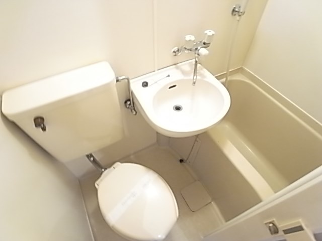 バス・シャワールーム　同仕様別部屋