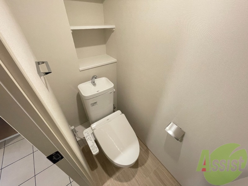 トイレ　トイレは、嬉しいウォシュレット付きです。