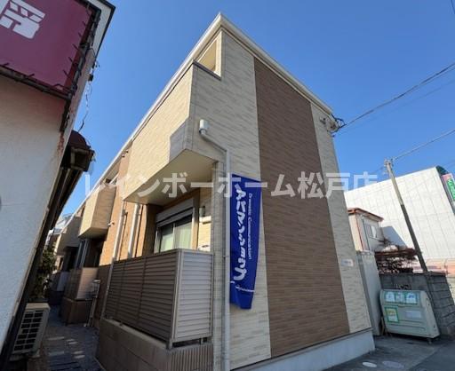 建物外観　外はこのようになっています