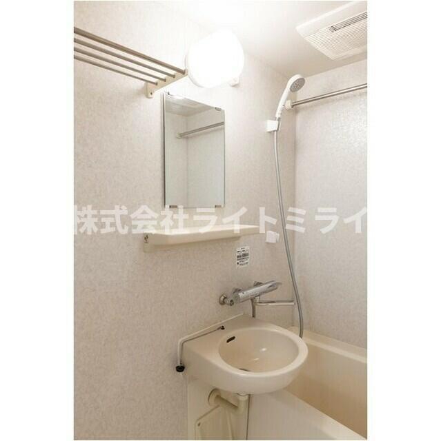 洗面設備　※同タイプ写真転用?