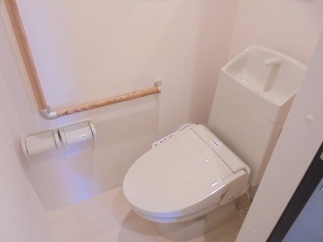 トイレ　図面と現状に相違がある場合には現状を優先