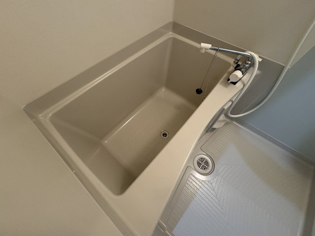 バス・シャワールーム　落ち着いた空間のお風呂です
