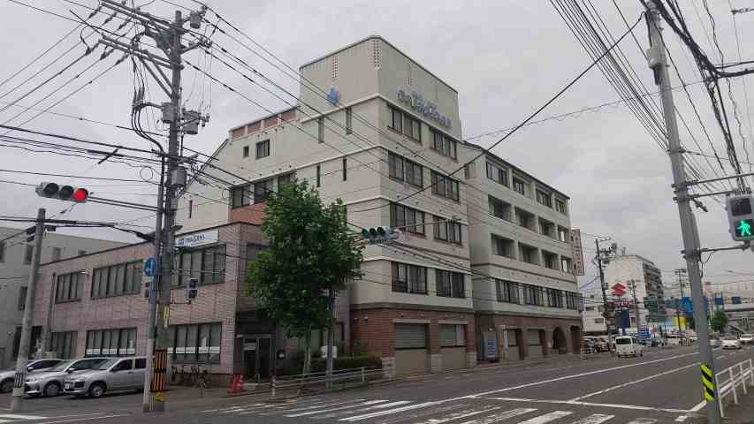 病院　荒木脳神経外科病院（病院）まで865m