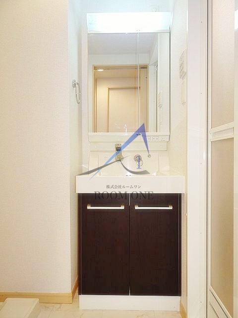 洗面設備　洗面台です。