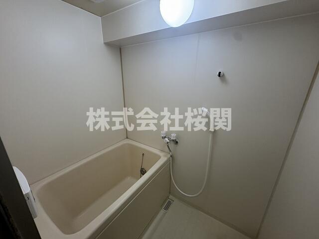 バス・シャワールーム　追い炊き機能付?
