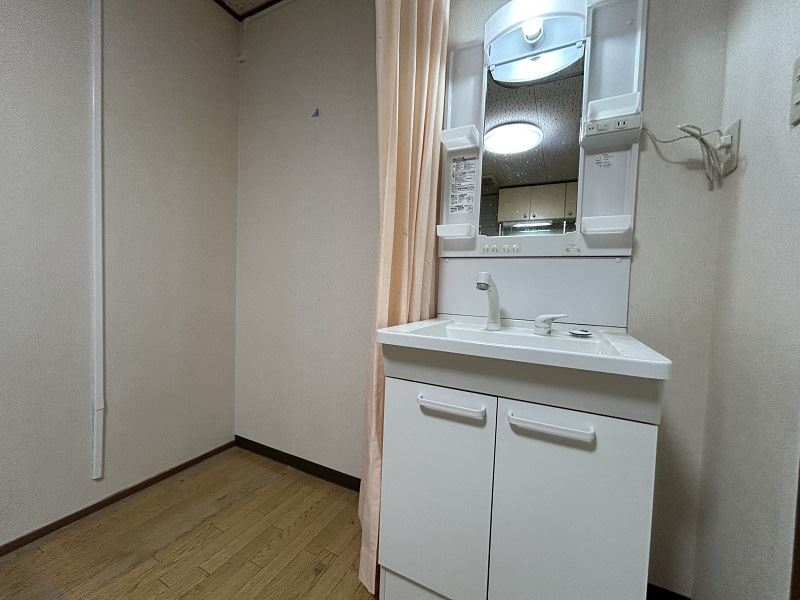 洗面設備　リフォームしました☆シャンプードレッサー
