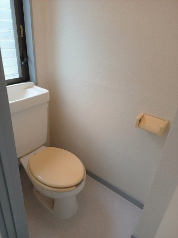 トイレ　「参考画像」