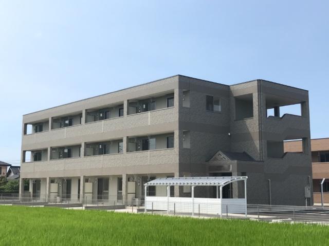 建物外観　外観写真（昼）