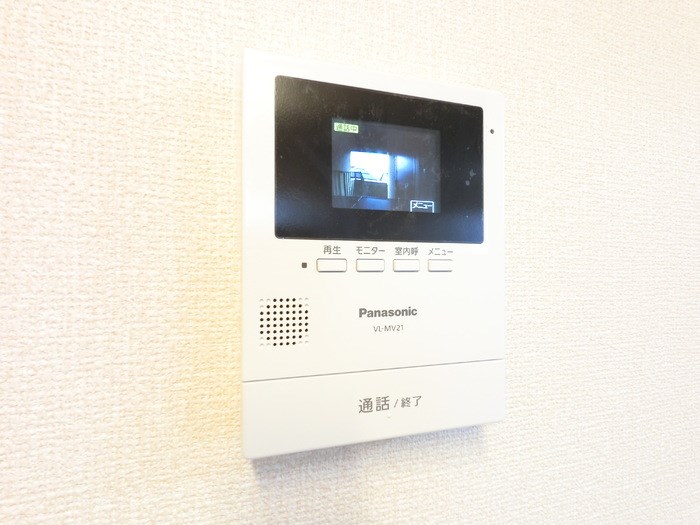 セキュリティ　ＴＶモニター付きインターホンで来訪者確認ができ安心◎