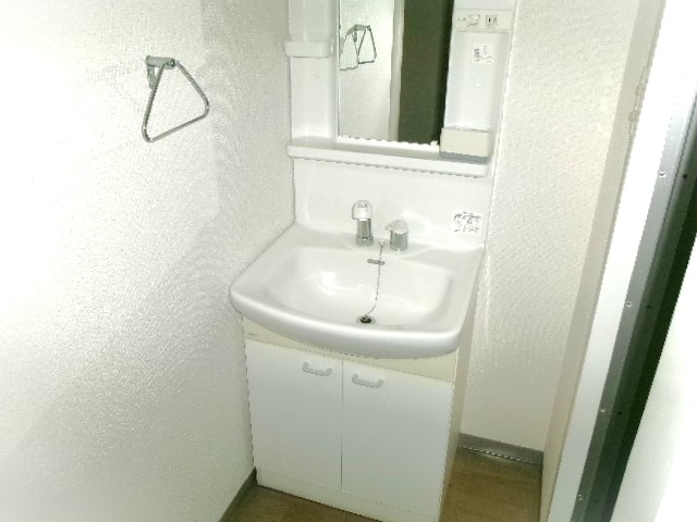 洗面設備　※別のお部屋の写真です。現況を優先させていただきます。