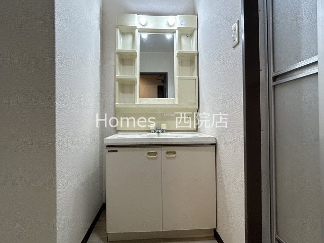 洗面設備　参考写真です