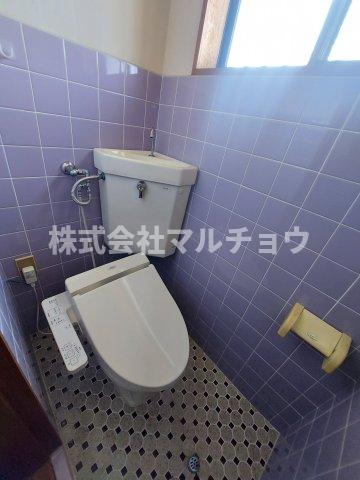 トイレ　落ち着いたトイレです