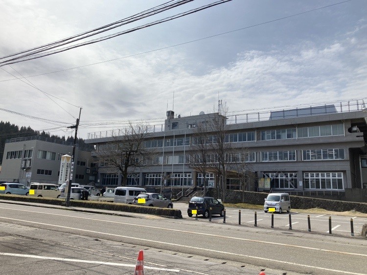 役所　十日町市役所（役所）まで750m