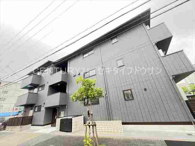 建物外観　オートロック・宅配ボックス・防犯カメラ有り