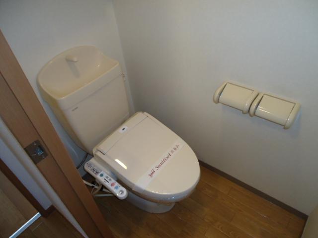 トイレ　シャワー付トイレ