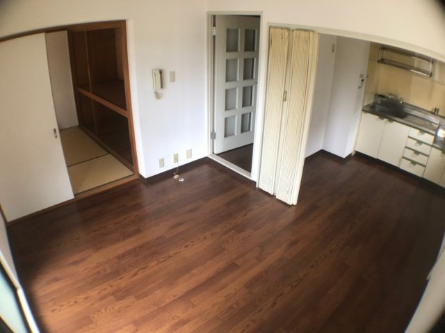 居室・リビング　角部屋住戸で過ごしやすくてオススメです！