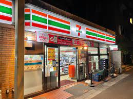 コンビニ　セブンイレブン上北沢5丁目店（コンビニ）まで475m