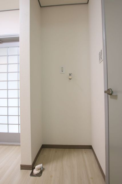 その他設備　洗濯機置き場