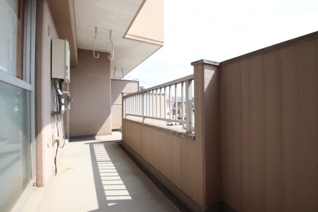 バルコニー　同建物内別室の参考写真です。※現況優先