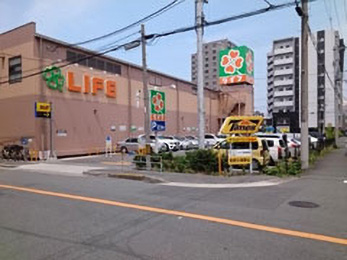スーパー　ライフ玉造店（スーパー）まで307m