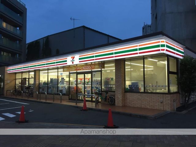 コンビニ　セブンイレブン（コンビニ）まで464m