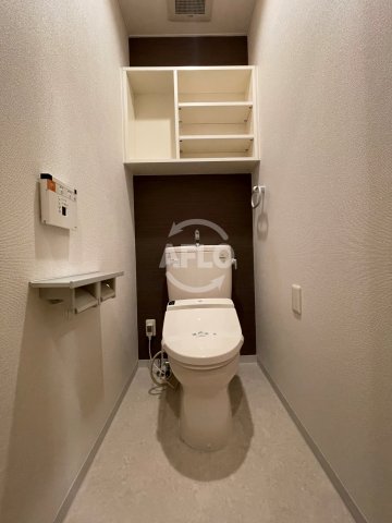 トイレ　クローバー・プレミア昭和町　トイレ