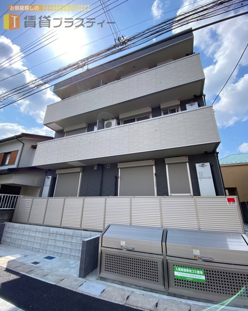 建物外観　富士見に堂々募集開始。