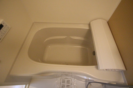 バス・シャワールーム　※別部屋の写真です