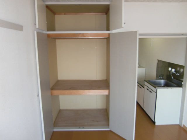収納　同建物別号室