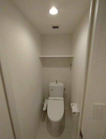 トイレ　シンプルで使いやすいトイレです