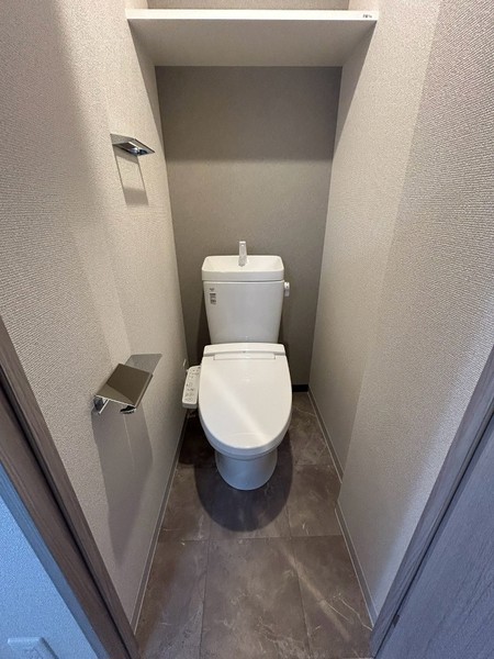 ファーストフィオーレ川西プリモのトイレ写真