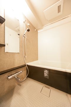 バス・シャワールーム　☆ゆっくりくつろげるお風呂☆