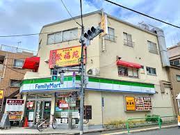 コンビニ　ファミリーマート 江東北砂四丁目店（コンビニ）まで80m
