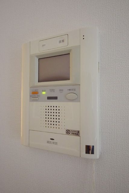 セキュリティ　モニター付きインターホン