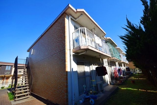 建物外観　★陽当たり良好ですね★