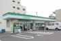 コンビニ　ファミリーマート高松松島町店（コンビニ）まで374m