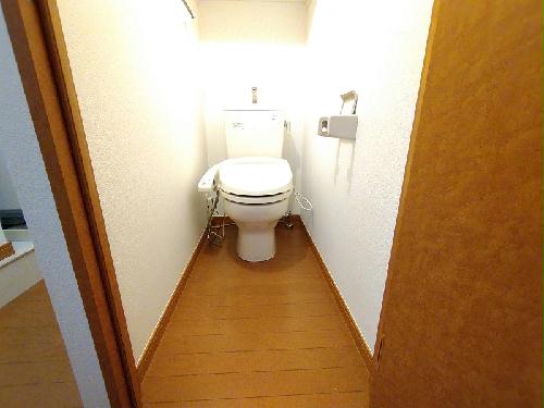 トイレ　温水便座付き