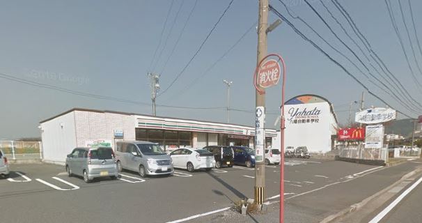 コンビニ　セブンイレブン 八幡御開3丁目店（コンビニ）まで372m