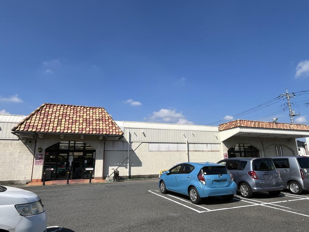 スーパー　とりせん石原店（スーパー）まで636m