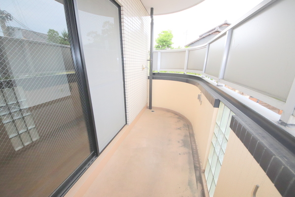 近鉄奈良線 菖蒲池駅 徒歩7分 4階建 築34年の内装写真