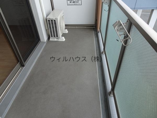 バルコニー　南向きバルコニー！