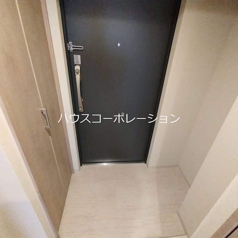 阪神本線 出屋敷駅 徒歩9分 15階建 築1年の玄関写真