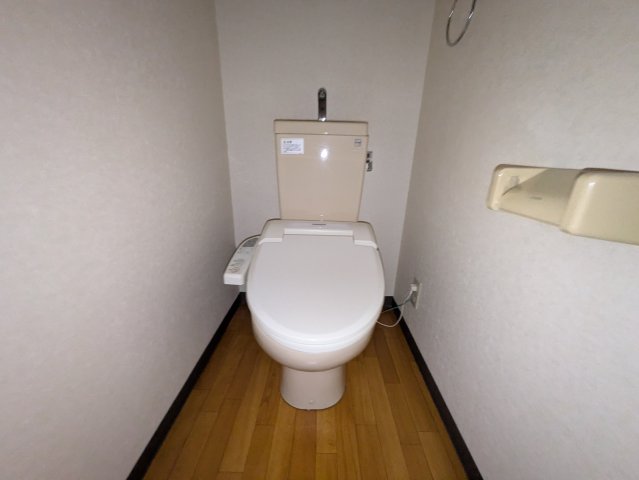 トイレ　K・ドミール