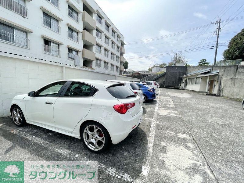 駐車場　★お問い合わせはタウンハウジングまで★