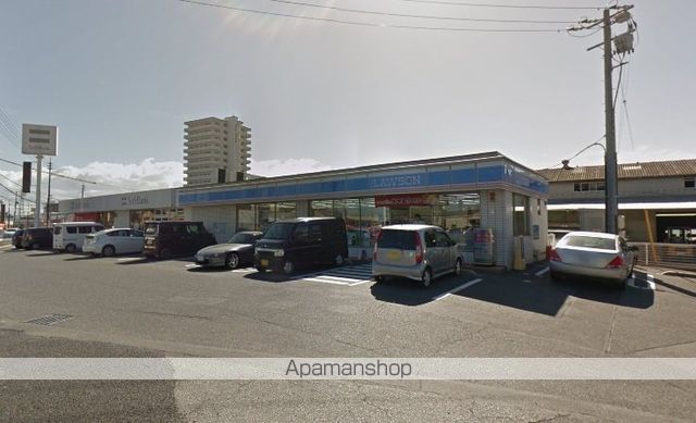 コンビニ　ローソン泉田店（コンビニ）まで1054m