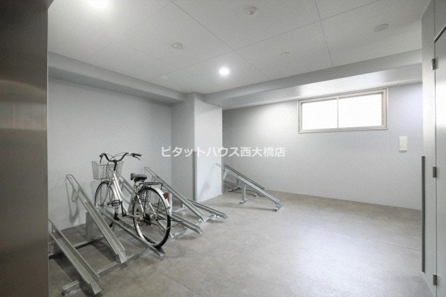 駐車場　駐輪場