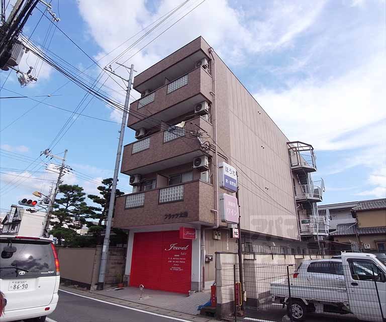 フラッツ太秦の外観写真