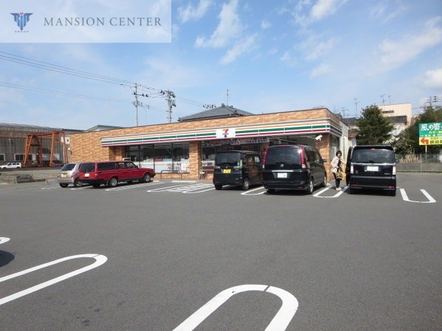 コンビニ　セブンイレブン新潟山木戸7丁目店（コンビニ）まで426m