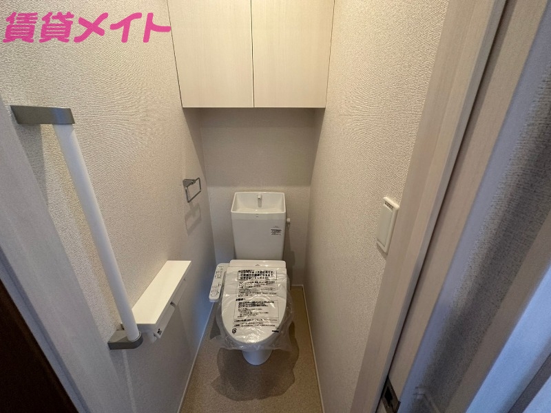 トイレ　同型タイプ画像