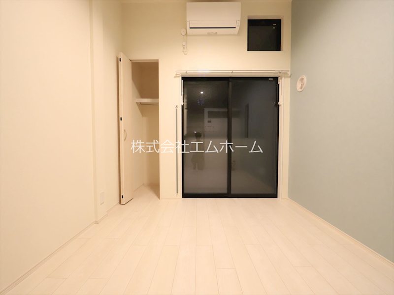 その他　洋室5.9帖　ロフト5.8帖（収納にも寝室にも使えます）